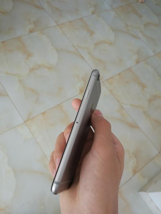 性能强劲的iPhone6s,却因内存太小沦为备用机!