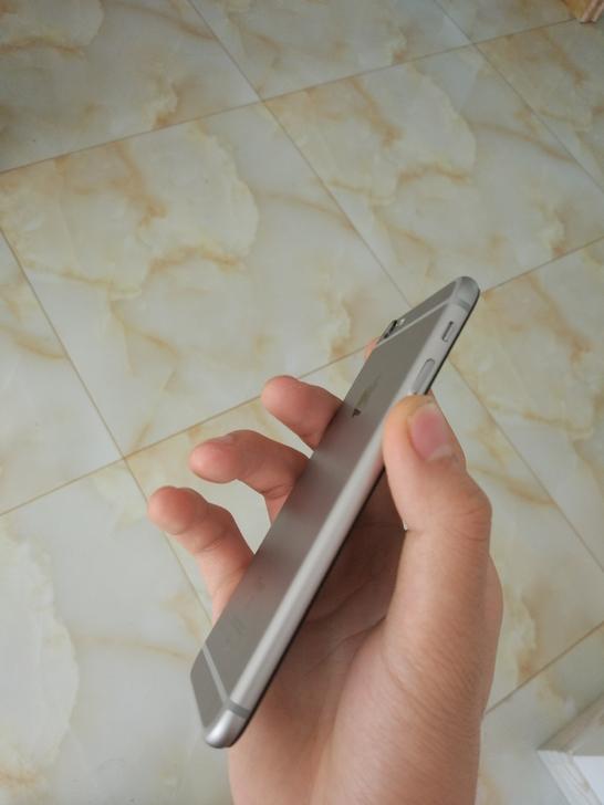 性能强劲的iPhone6s,却因内存太小沦为备用机!