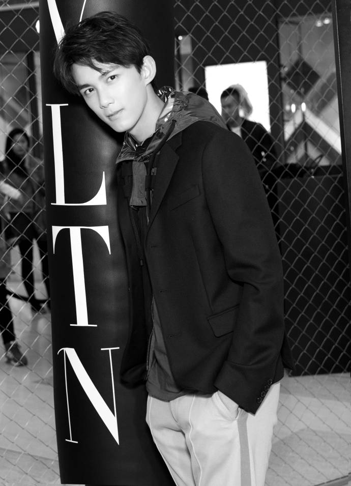 吴磊高情商回怼无良主持人,吴磊怼节目组