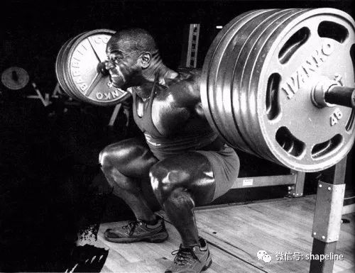 影响深蹲重量的原因,深蹲最大风险