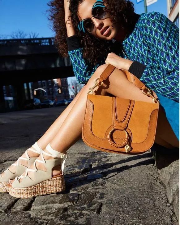 20左右小众高颜值包包,小众品牌包包斜挎包