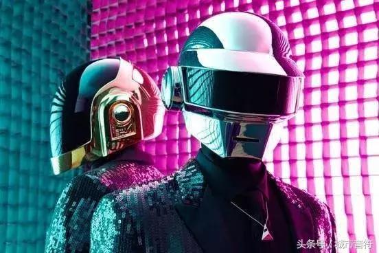 听说现在95后都喜欢蒸汽波！