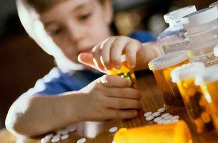 又降温！孩子易生病，人民日报力荐：各年龄段儿童慎用药物大全