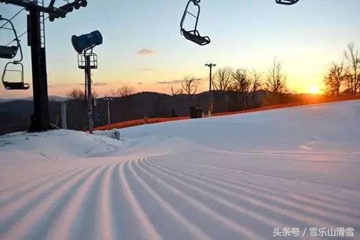 因为滑雪遇见爱情,因为滑雪从此爱上冬天
