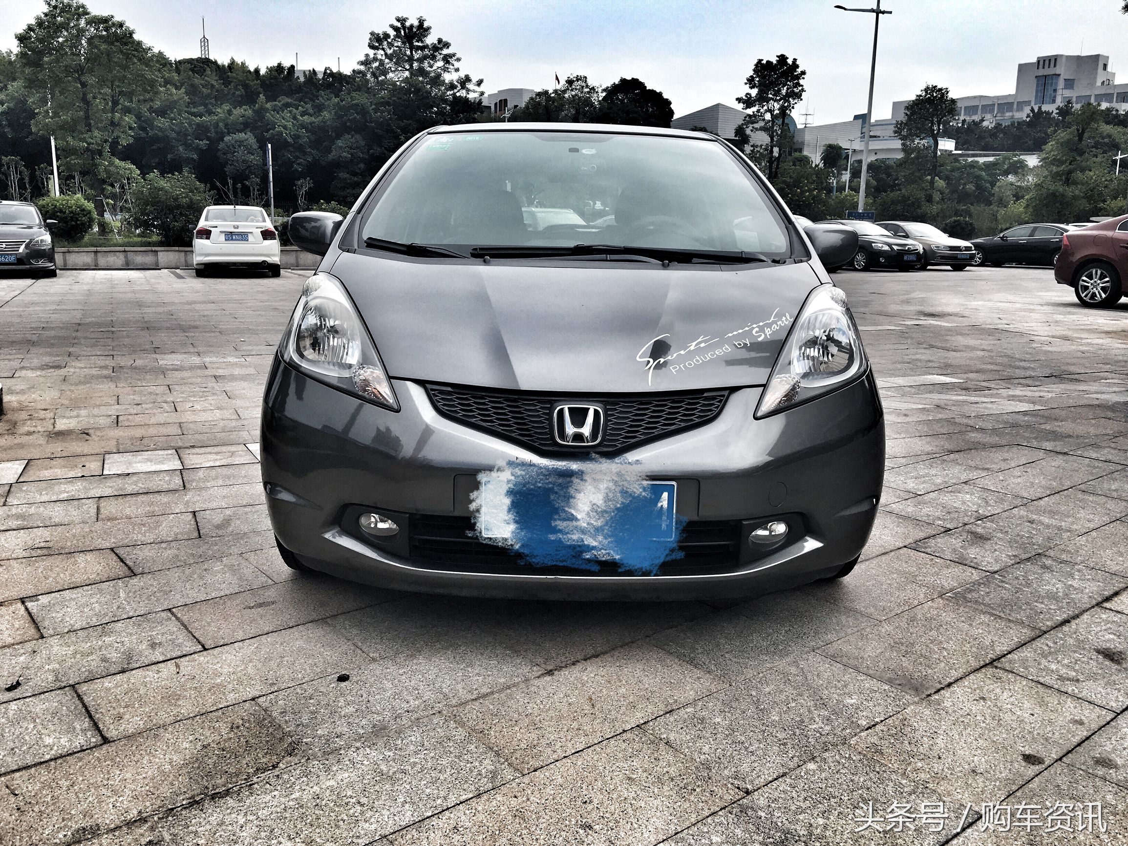08年飞度老车翻新,老款本田飞度三厢值多少钱