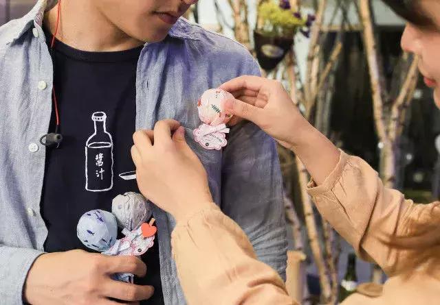 可以充电的棒棒糖,可充电的蓝牙棒棒糖