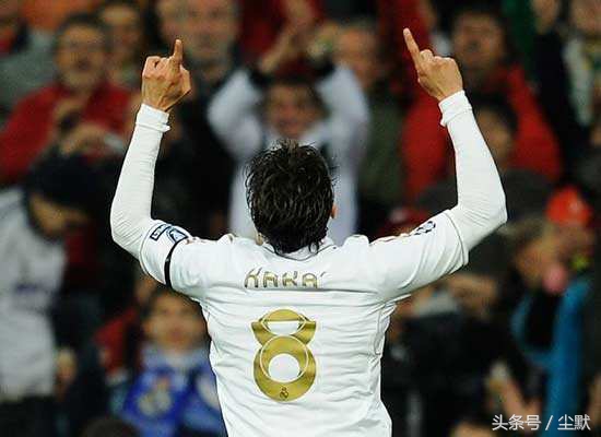 足坛十大背影,排名前十头像