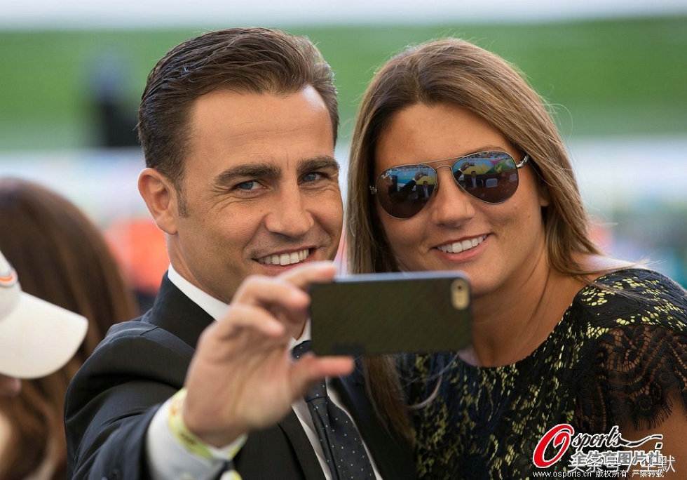 top10足球搞笑,世界足坛20大奇葩时刻上集