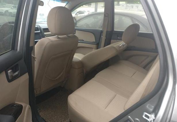 二手起亚狮跑买哪一年的质量最好,一万多淘了一台起亚狮跑