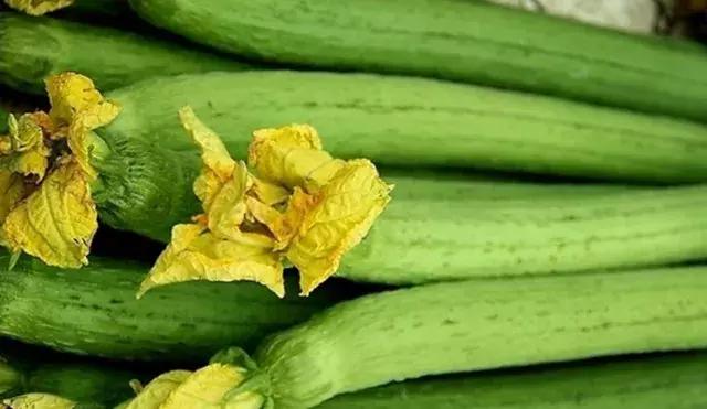 熬夜用的眼霜去黑眼圈去暗沉,脸色暗沉发黄黑眼圈吃什么药调理