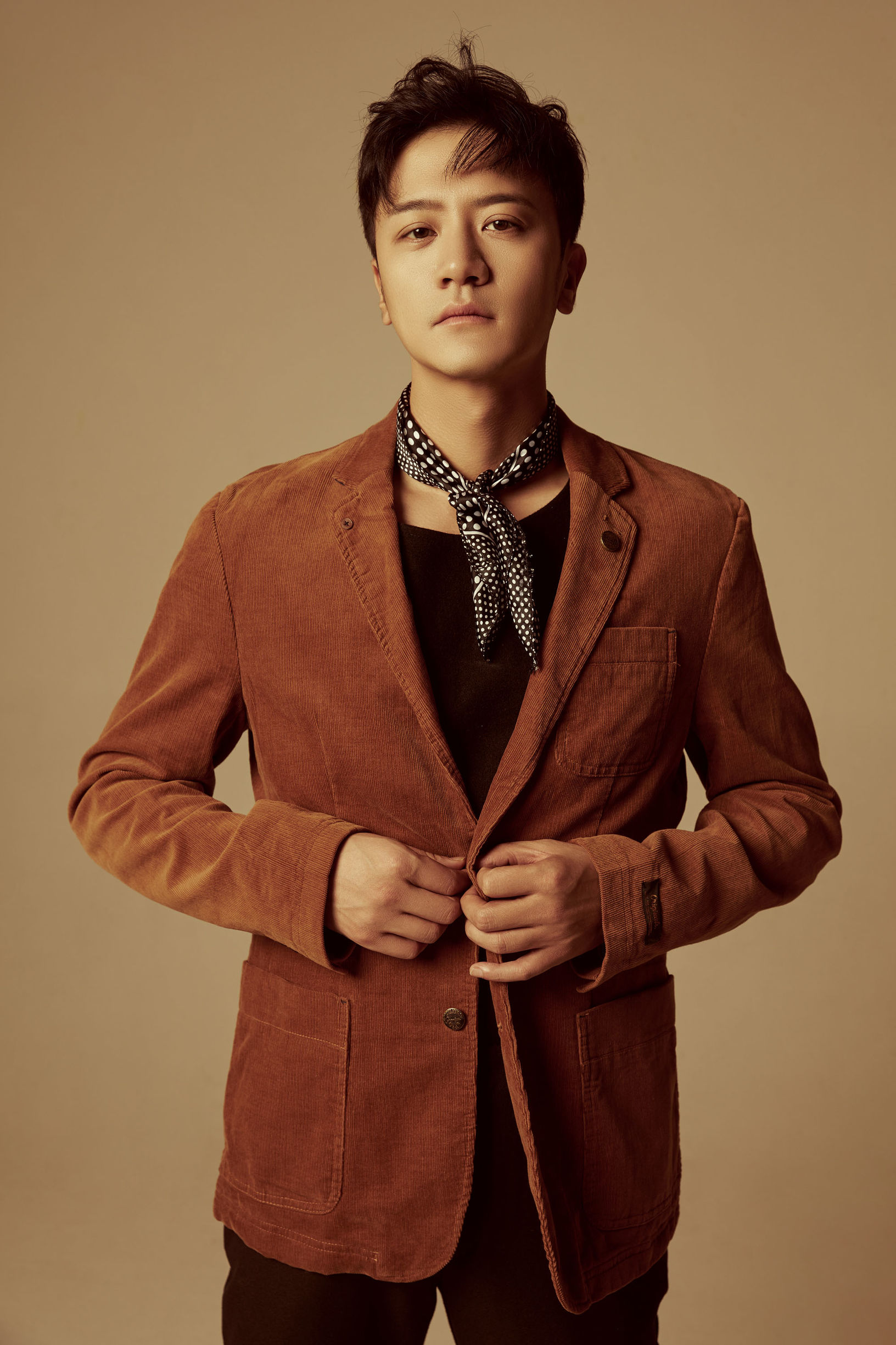 演员白一弘简历,白一弘影视片段