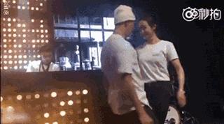 宋茜土味尬舞陈伟霆鹿晗,陈伟霆宋茜情侣装