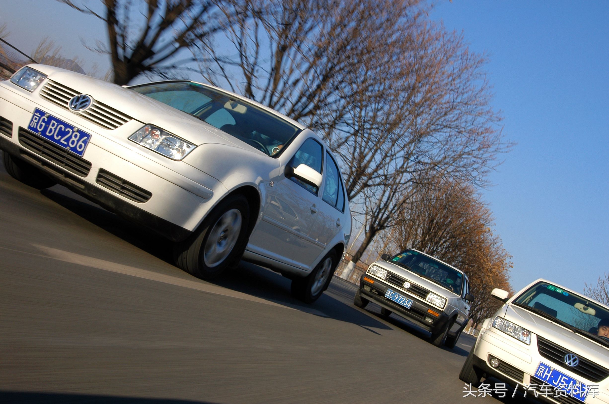 十三年前的一个三车体验；93款捷达、04款捷达和02款宝来