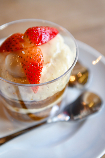 尼康d850可以碾压同价格的微单吗,尼康d850与尼康d5连拍对比测评