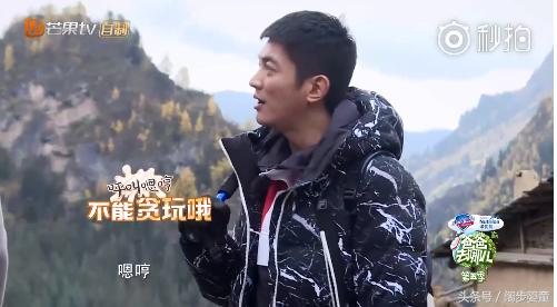 爸爸5jasper小泡芙,刘畊宏女儿泡芙和嗯哼陈小春