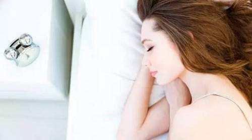 杨紫同款法令纹怎样去除,杨紫的法令纹怎么去掉的