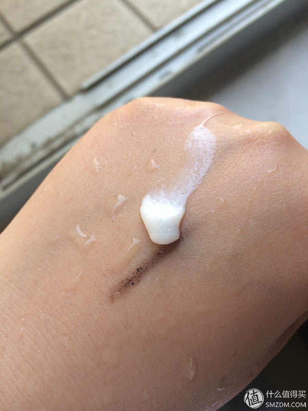 韩束巨补水套装测评,韩束净透淡斑焕白礼盒五件套