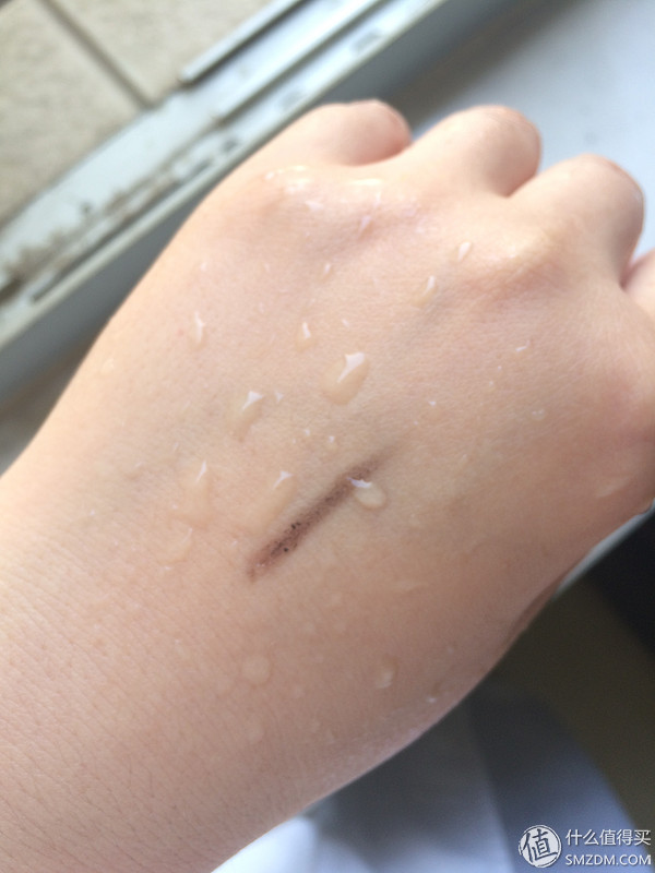 韩束巨补水套装测评,韩束净透淡斑焕白礼盒五件套