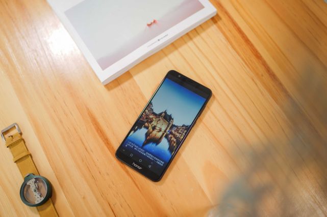 荣耀畅玩7x深度测评,荣耀畅玩7x现在使用情况