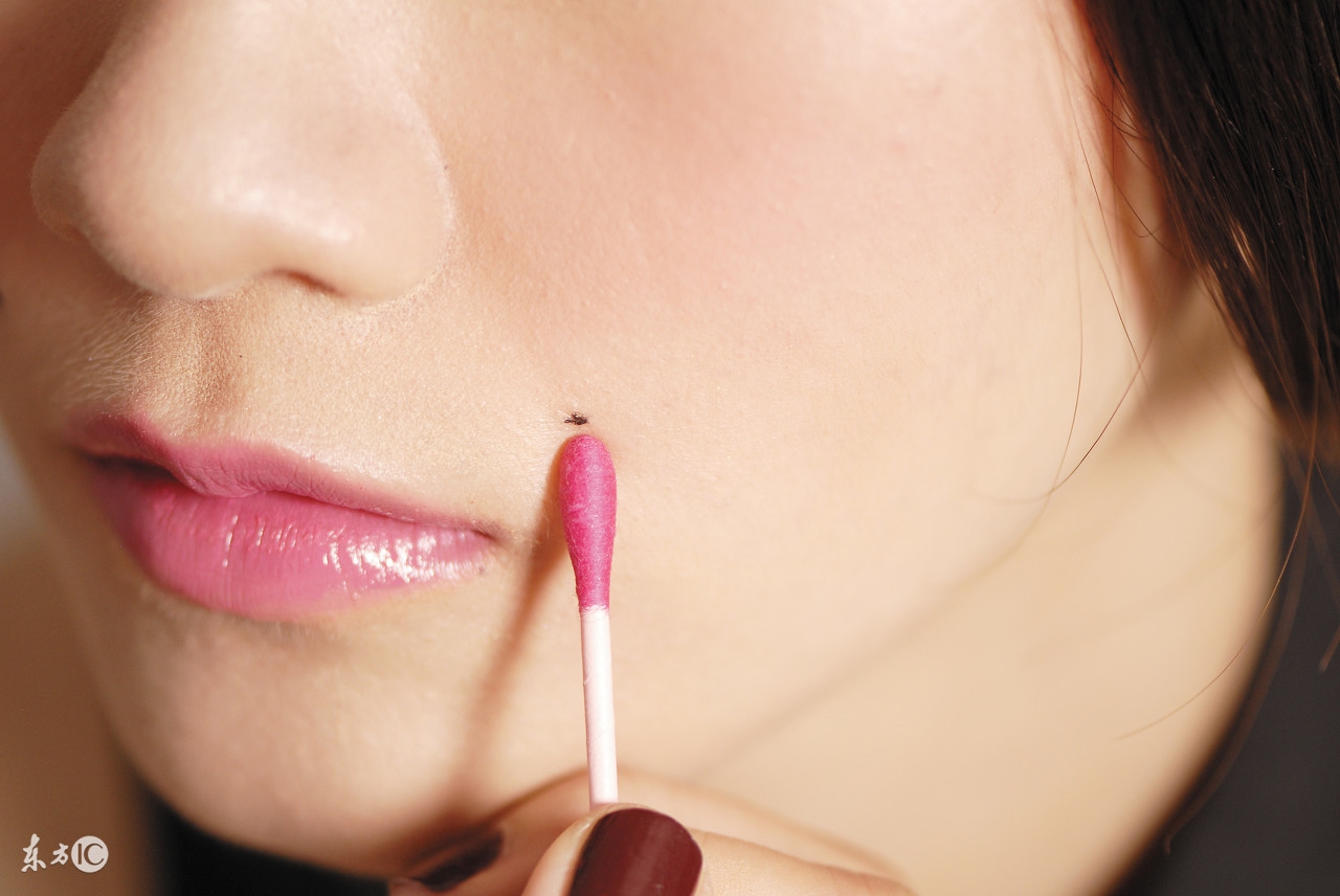 痣破了会感染旁边皮肤吗,表皮痣会癌变吗