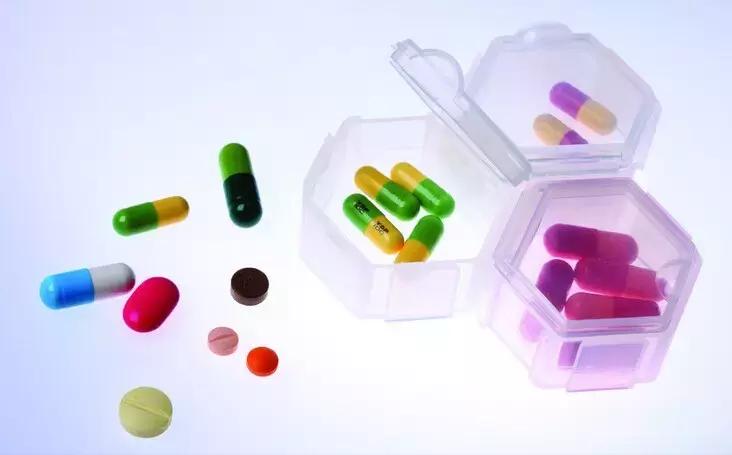 女性经期要注意哪些水果不能吃,经期时请远离这些药