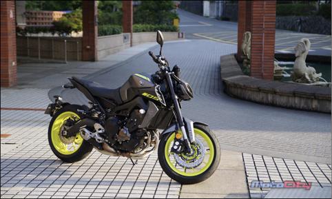 雅马哈扭力大师,雅马哈mt-09试驾