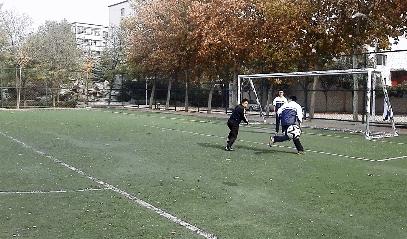 校园足球陈老师,踢足球陈老师