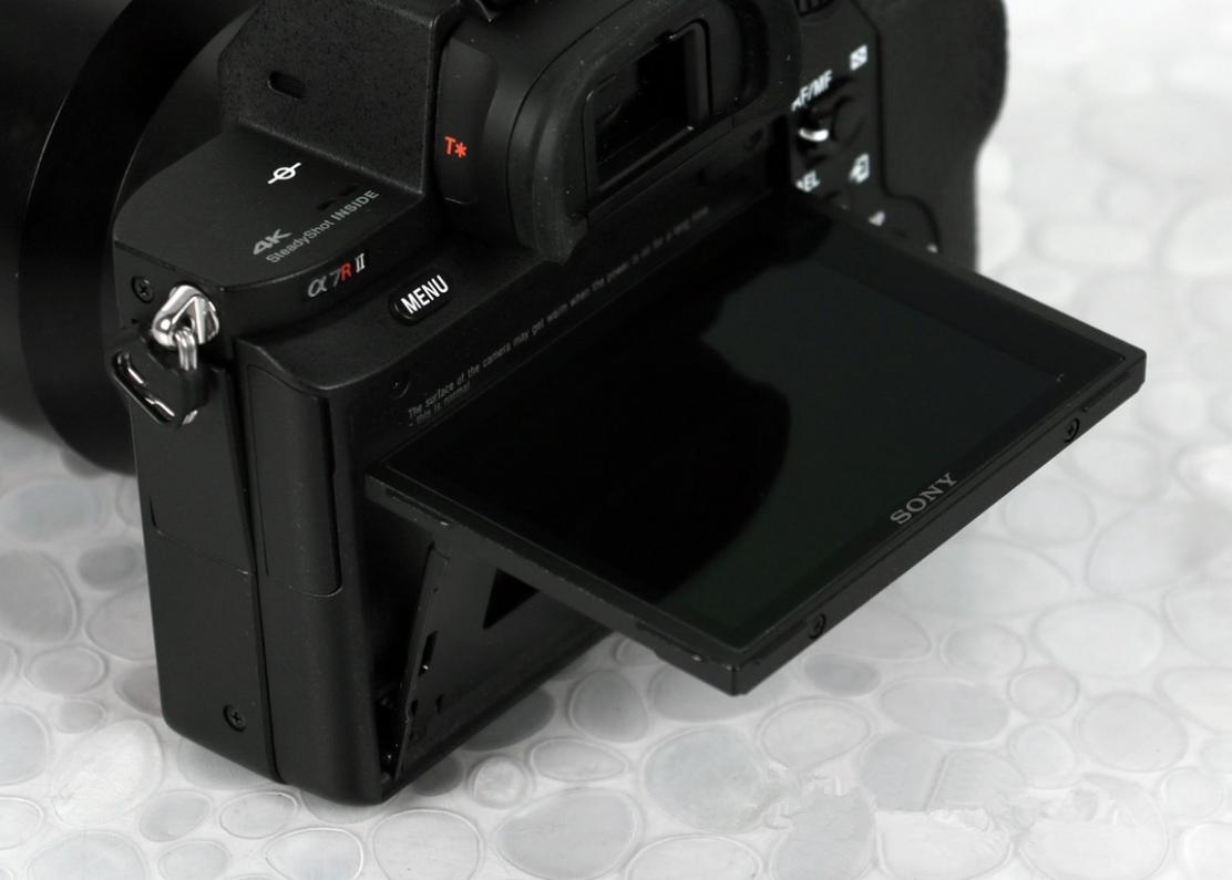 目前价格最合适的全画幅微单,万元以下入门全画幅性价比微单