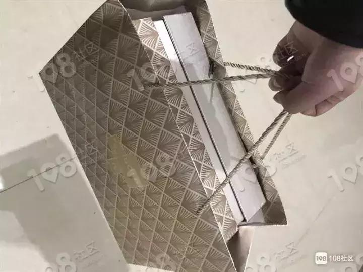 绍兴又双叒叕现土豪婚礼！摩托机车队迎亲，10层大酒店做嫁妆！