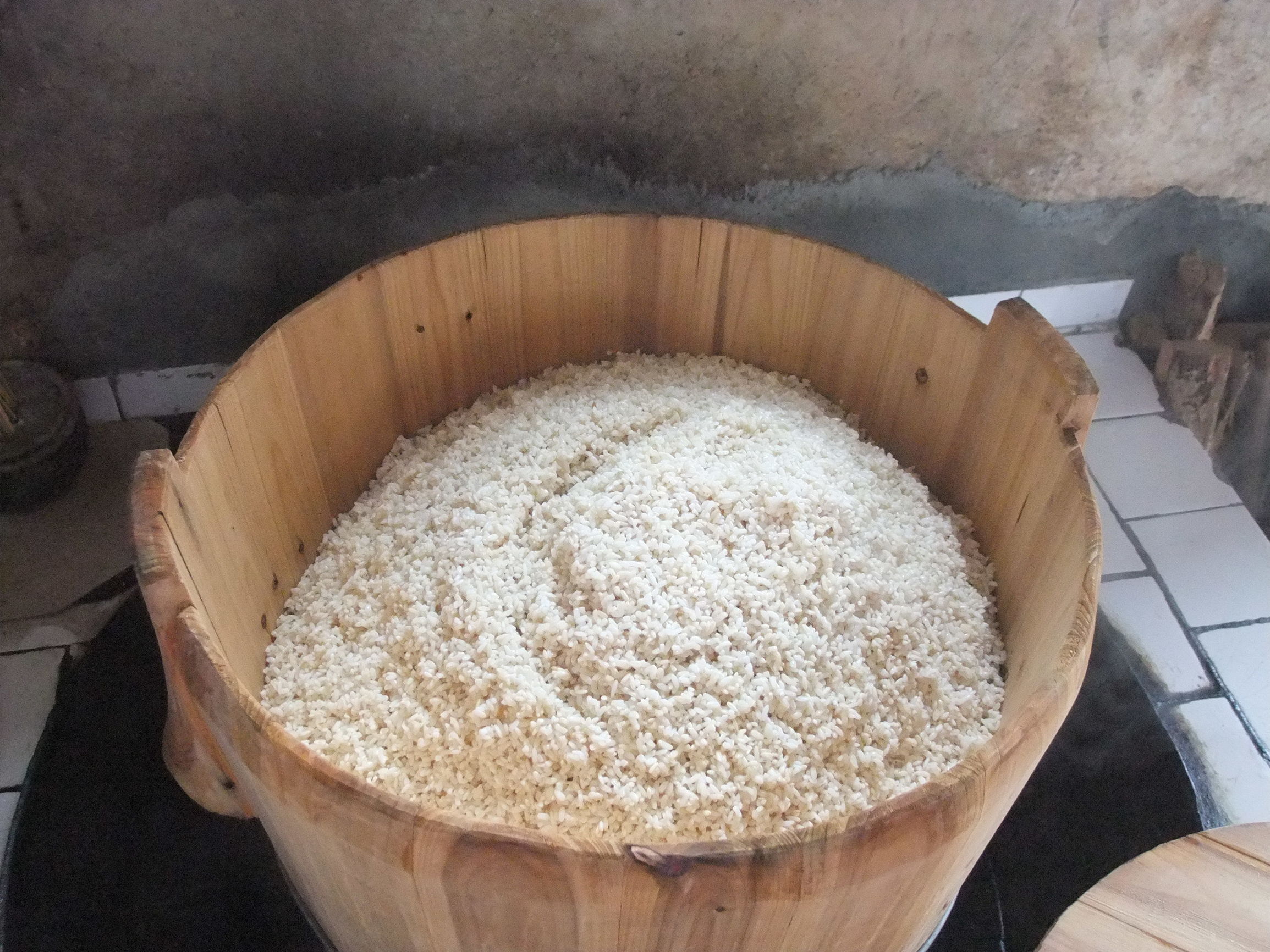 又到一年酒香四溢时，我们一起来蒸甜酒糟吧！