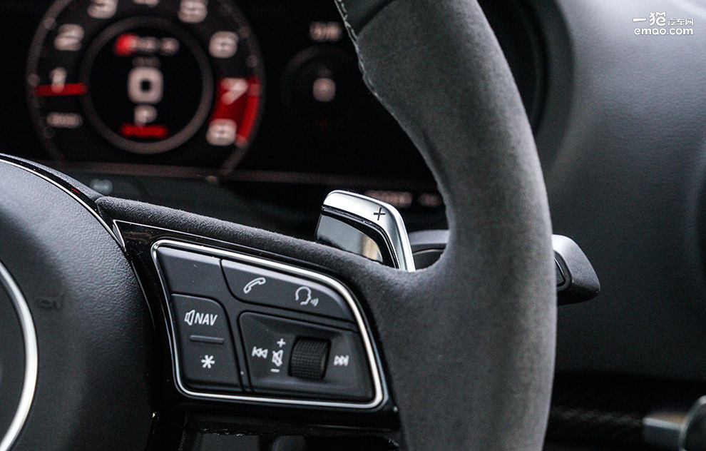 2024款奥迪rs3驾驶感受,奥迪rs3很理想的座驾整体造型协调