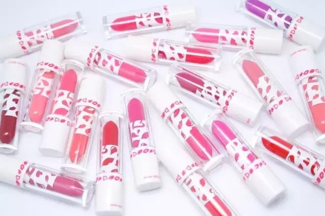 必买的10支口红推荐一下,吃土色口红推荐平价