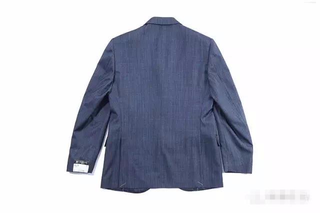 定制西装如何收纳整理好,正装西服怎样打包