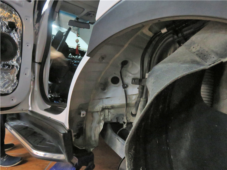 途胜改装喇叭框架,乌鲁木齐途胜音响改装