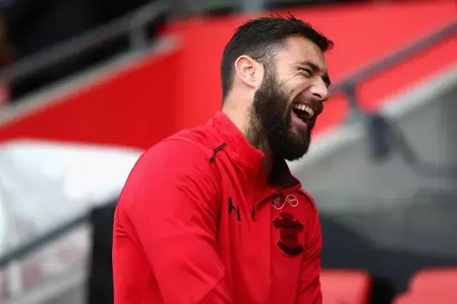 圣徒英雄传｜搬砖工连跳9级变身查理大帝励志传奇前无古人