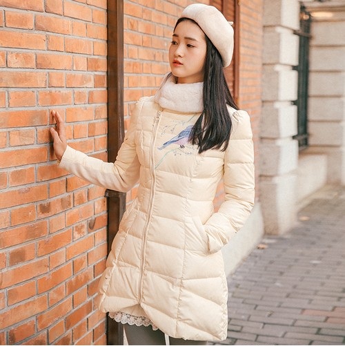 韩国羽绒服穿搭高级秋冬,冬季长款羽绒服韩系穿搭