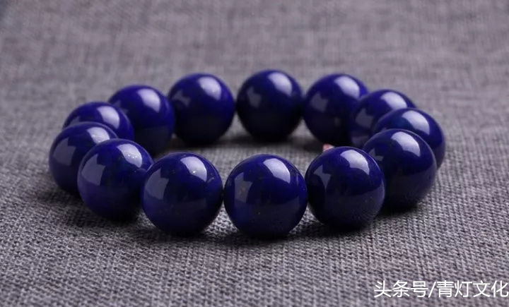 青金石遇酒精褪色是假的吗,青金石会盘掉色吗