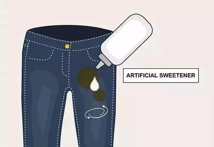 牛仔裤的油污渍如何去除,牛仔裤顽固污渍怎么去除