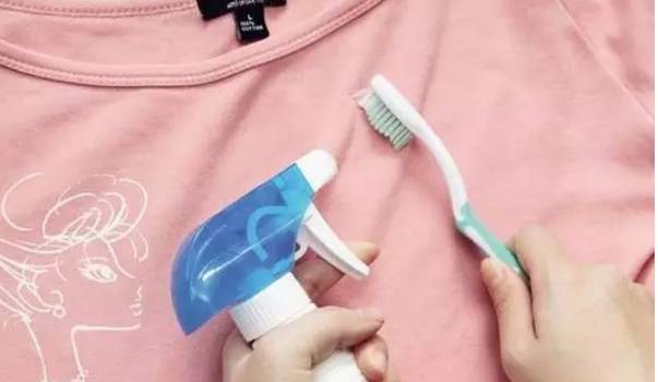 处理衣服发霉的小妙招,衣服发霉有小白点怎么处理