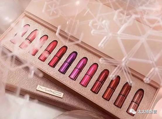 盘点大牌彩妆圣诞限量版,品牌彩妆平价送人圣诞节礼盒推荐