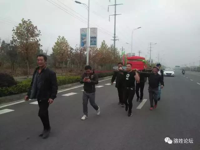 安徽芜湖繁阳骆氏“土地爷”搬家