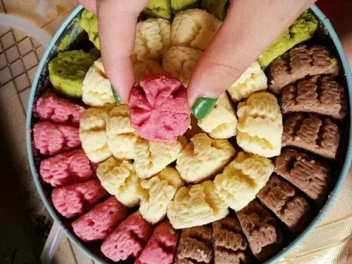 批评一下这种蛋糕，下手这么重！材料不要钱么