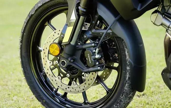 铃木v-strom1000xt测评,2023铃木v-strom800价格