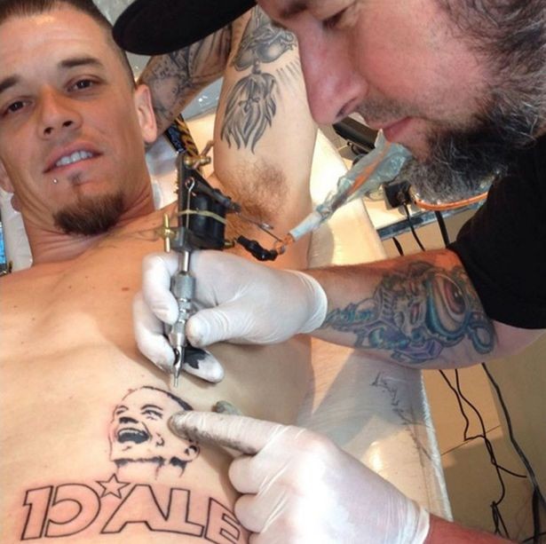 梅西拉莫斯图集,梅西伯纳乌晒球衣纹身后续