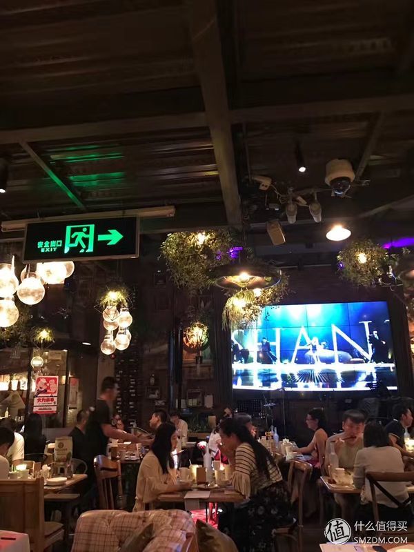 htcu11和htcu11+对比,曾经的王者沦落成乞丐