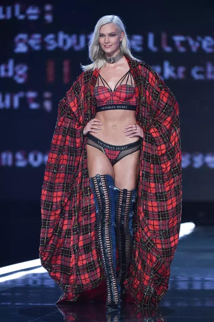 2017年维密秀视频完整版,2017维密秀现场直播