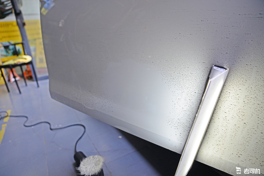 途虎钣金喷漆修复凹陷一般多少钱,汽车钣金凹陷修复喷漆正规流程