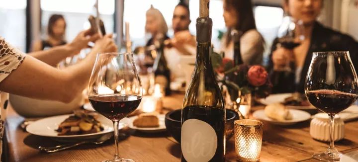 餐厅用菜谱点菜好还是看菜点好,餐厅如何做到点菜方便出菜快