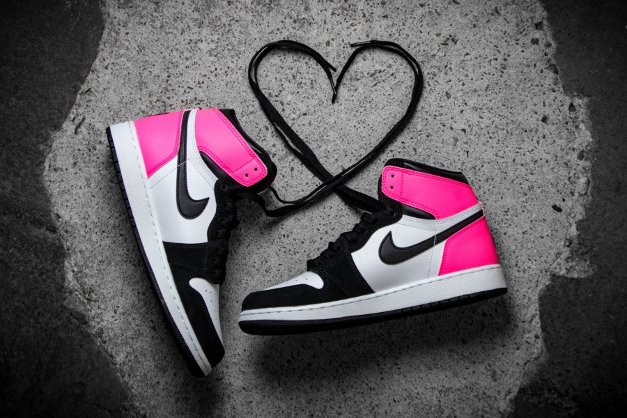 耐克鞋哪双鞋适合跑步 (十大颜值超高的耐克鞋)