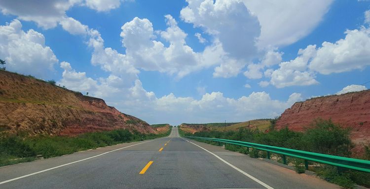 恩格贝沙漠自驾游,走进原始森林房车游记